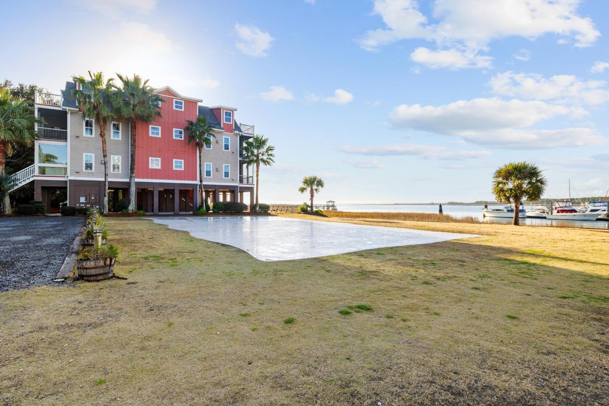 Regatta Inn - Adults Only Folly Beach Exteriör bild