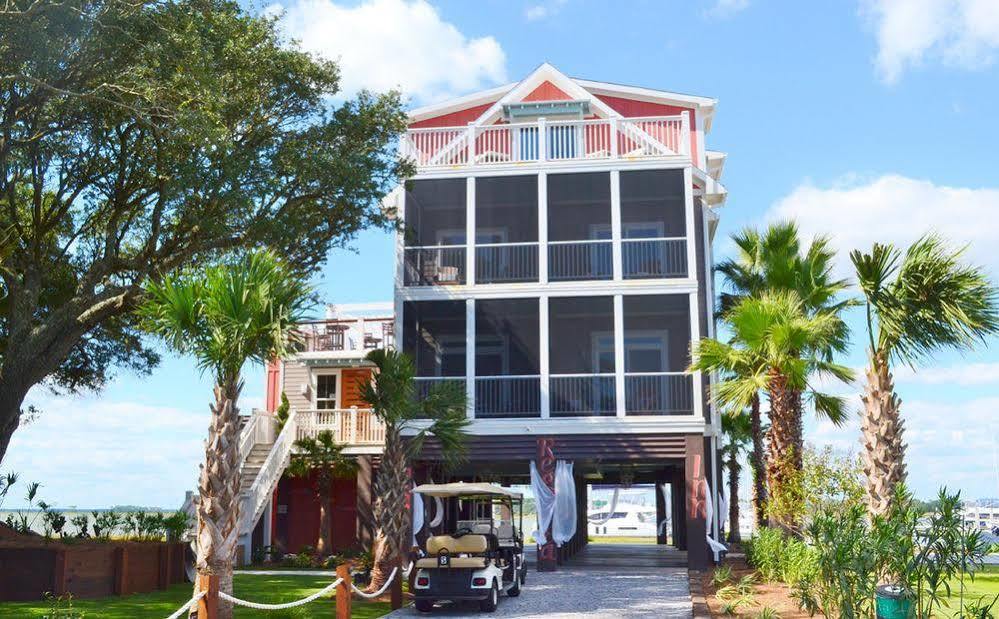 Regatta Inn - Adults Only Folly Beach Exteriör bild